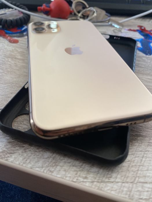 Iphone 11pro в отоичном состоянии