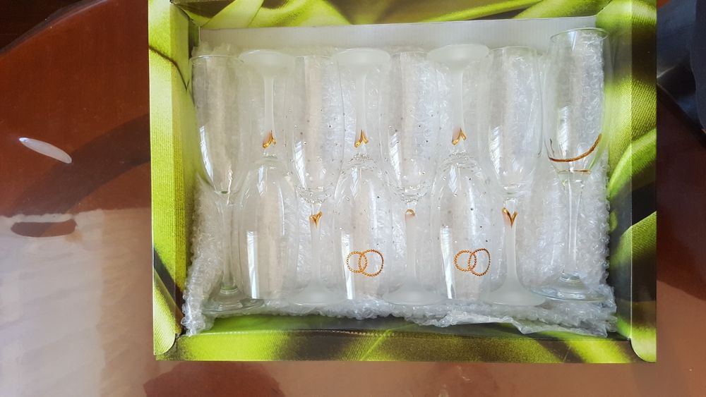 Свадебные бокалы.