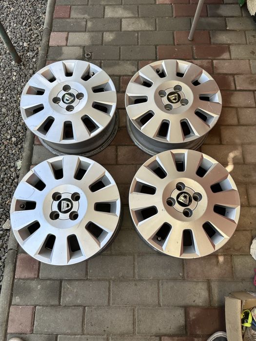 Jante originale 15 4 100 Logan Sandero Stepway Dokker Lodgy Renault Opel cauciucuri vara