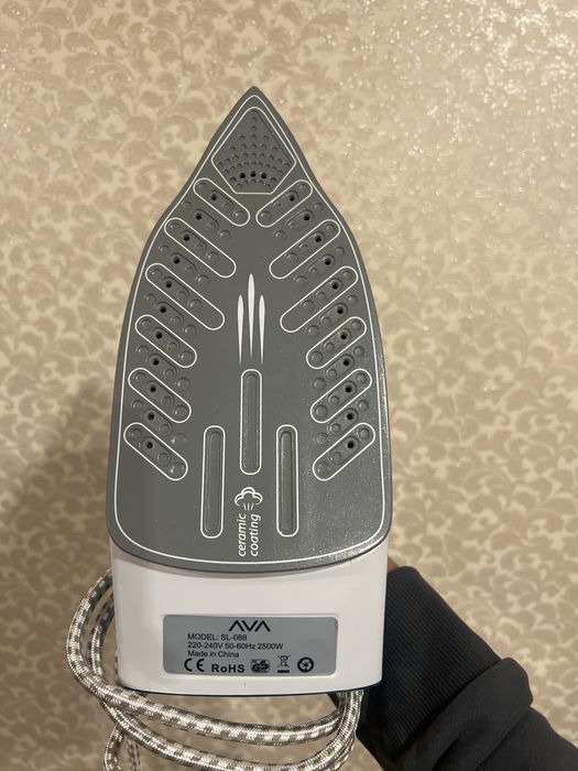 Утюг Ava model: SL-088