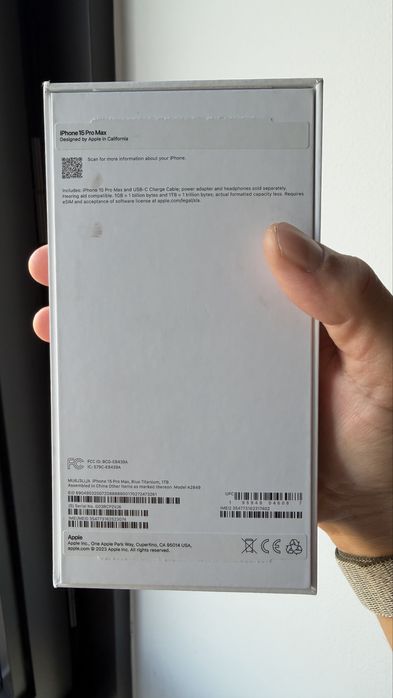 Iphone 15 pro max 1 TB Blue Titanium