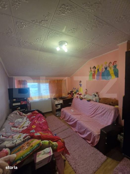 Apartament 3 camere, 70 mp, zona Sagului