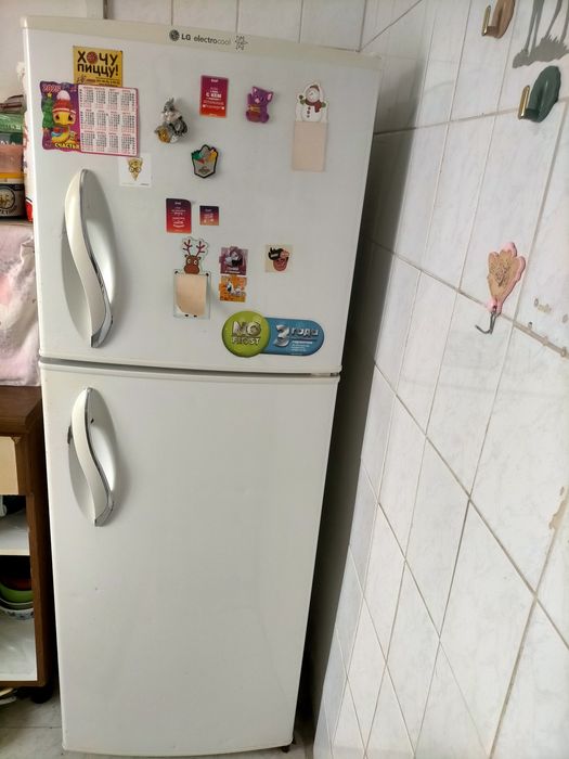 Продам холодильник LG нерабочий