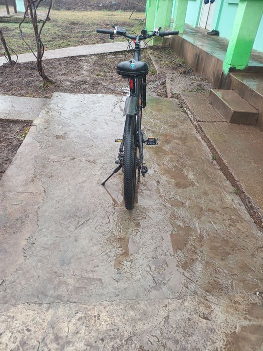 Vând schimb bicicletă electrică  impecabilă sau schimb/telefon iPhone