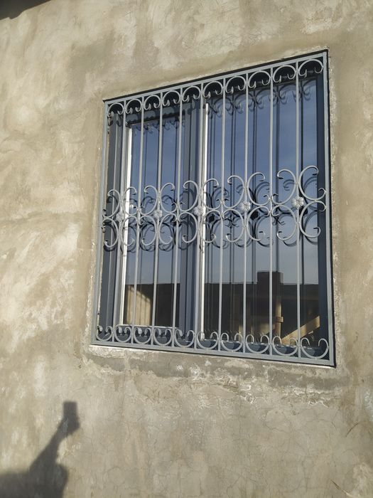 Сварочные и кованые решетки на окна