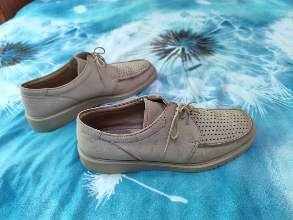 Обувки "Adidas" cloudfoam р.44,5 цена 70лв; Обувки планин., р.40лв.