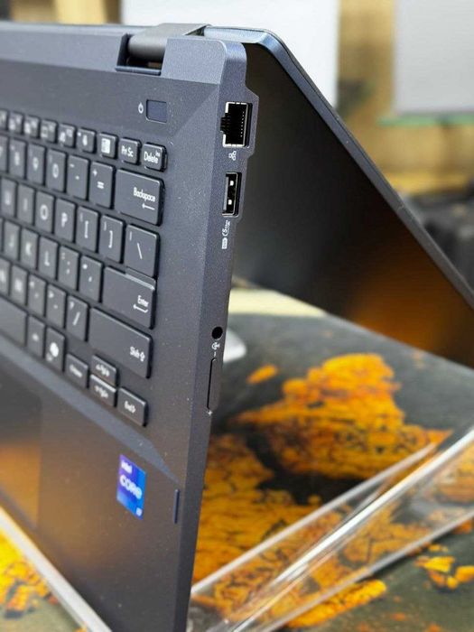 Notebook ASUS ExpertBook B3Flipx360 IntelCorei7/+Ryukzak+mishka+ruchka