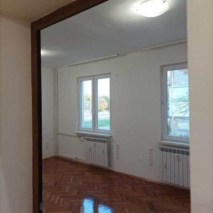 Дава се под наем Тристаен апартамент в София, Младост 1 - 88 кв.м за 714 € - Снимка #7