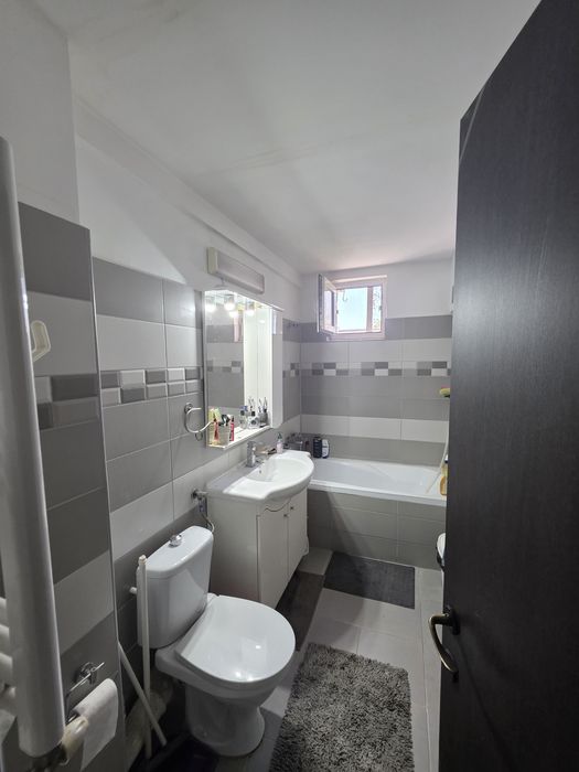 Vanzare apartament 3 camere – zona Far, langa Omv Abator, Constanta | 63 mp