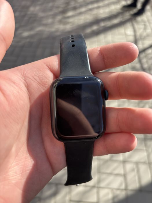 Apple Watch 8 45mm