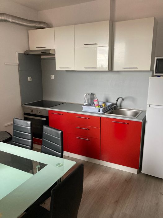 Дава се под наем Тристаен апартамент в Стара Загора, Била - 95 кв.м за 495 € - Снимка #4