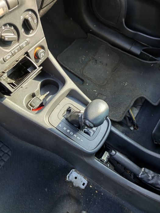 Опел Зафира 2.2 бензин автомат