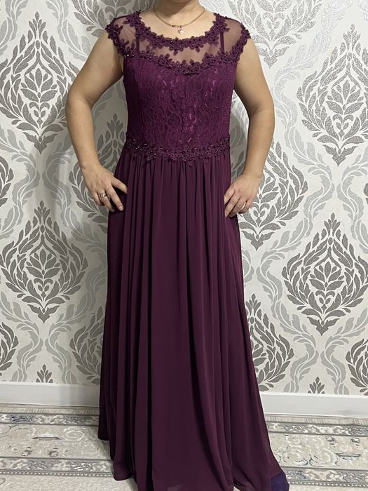 Вечернее платье