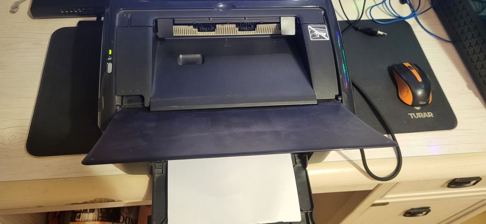 Продам принтер Canon LPB3010B