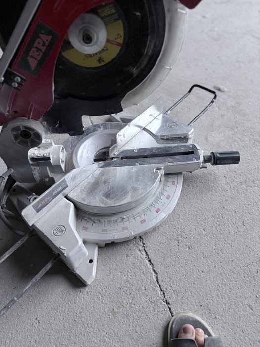 Epa tarsovka. Mebelchi va yog’och bilan ishlaydigan ustalar uchun.