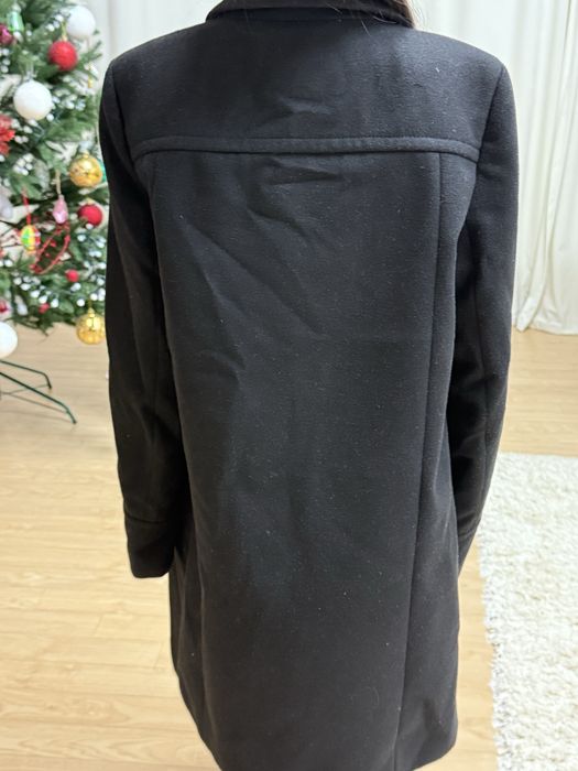 Продам пальто красивое