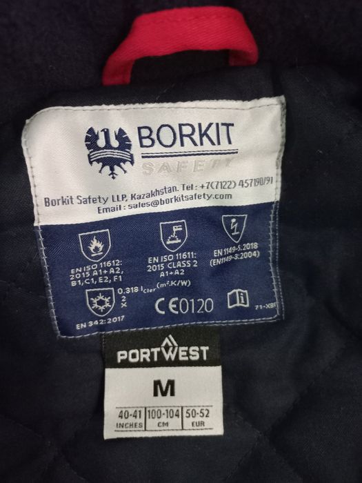 Продам комбинезон зимний