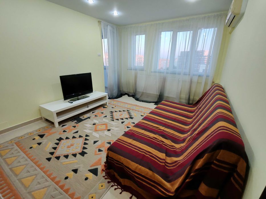 Ofer spre inchiriere un apartament cochet 2 camere BebeTei Titan