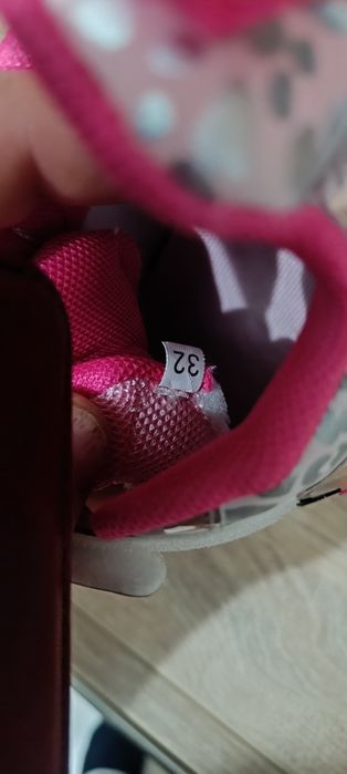 Adidași fete noi