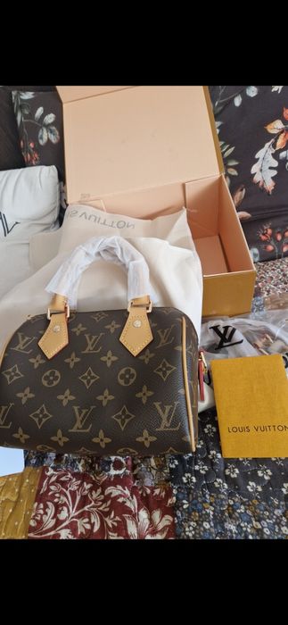 Geantă Louis Vuitton, model 2027, originala