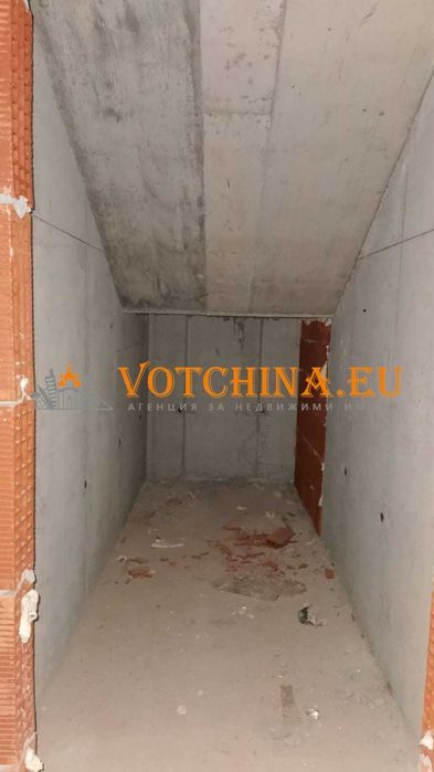 Продава се Тристаен апартамент в Варна, Възраждане 1 - 109 кв.м за 2202 €/кв.м - Снимка #18