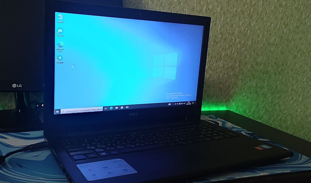 Ноутбук Dell 15 3000