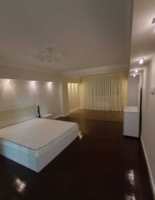 Сдается квартира.. на метро Космонавтов