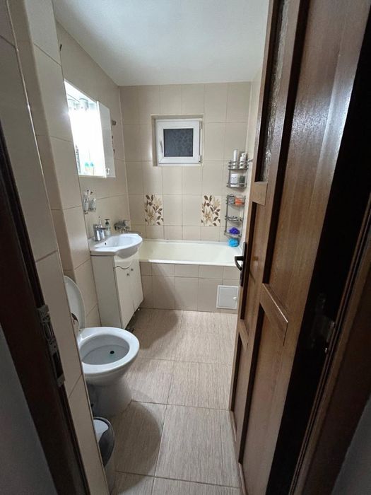 Apartament 2 camere decomandat etaj 1