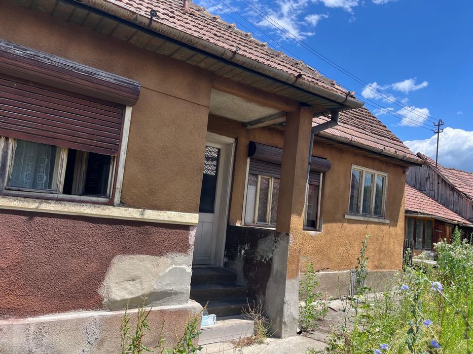 Vand casa in Morareni 120 m2 plus grajd