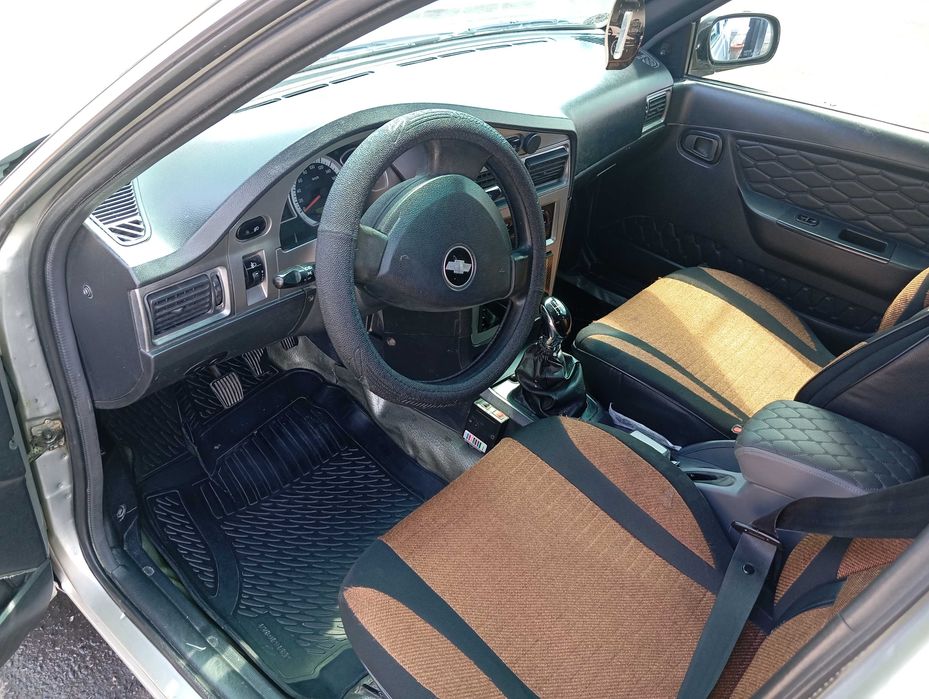 Daewoo Nexia 2 dons