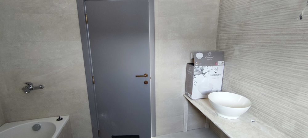 Продава редова къща с акт 16 във в.з. Киноцентъра 3, гр. София