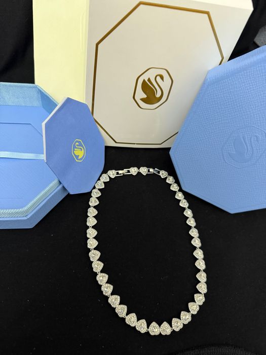 Set Angelic Silver X Ariana Grande