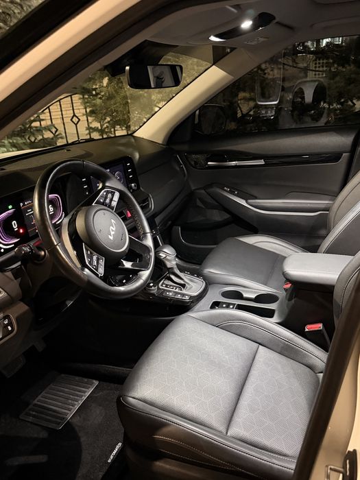 KIA Seltos Premium