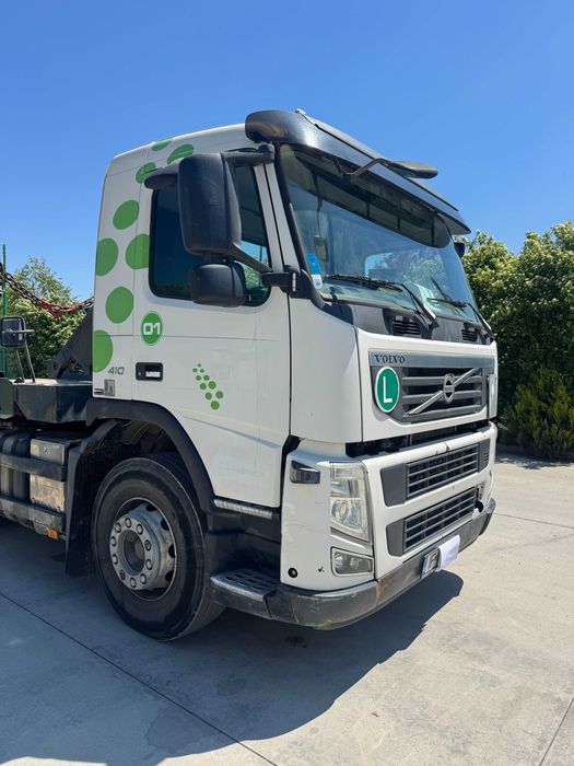 Camion ridicare container skip VOLVO FM AN FAB 2011