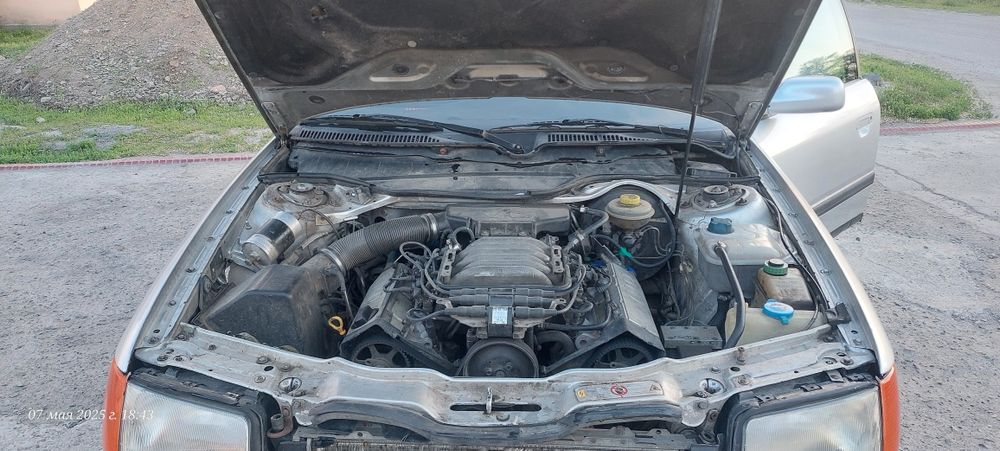 Продам Ауди с4 универсал обем 2.8