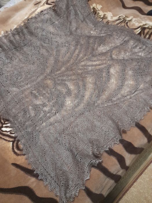 Платок паутинка и безрукавка