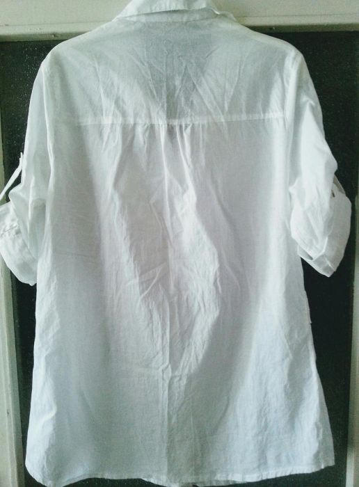 Бяла риза-туника;Зелена туника