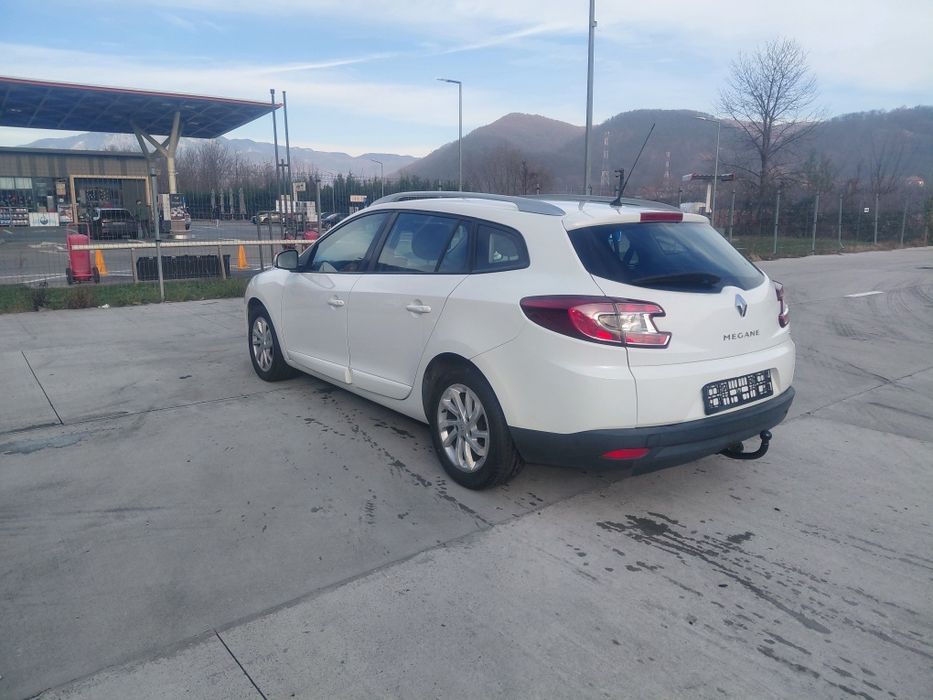 Renault megane facelift 4. 1,5 diesel 110 cai an 2013 euro 5 Carlig/Incalzire scaune /