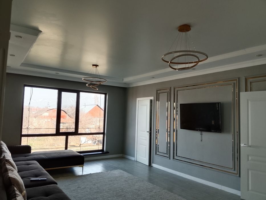 Продам дом  2х этажный