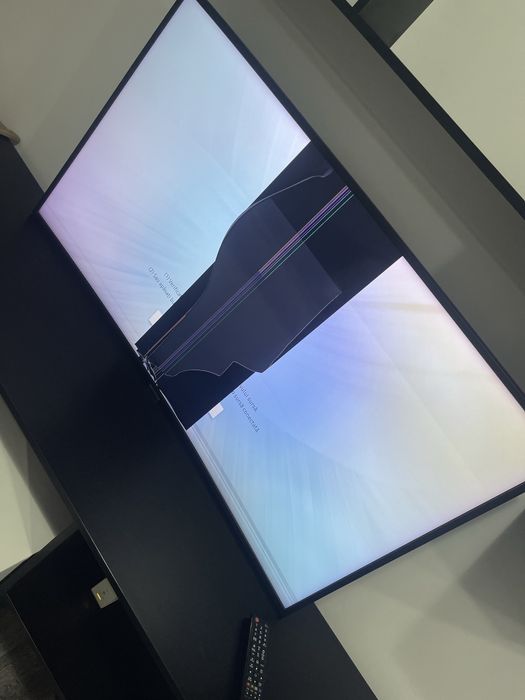 Smart Tv SAMSUNG curbat 139 cm