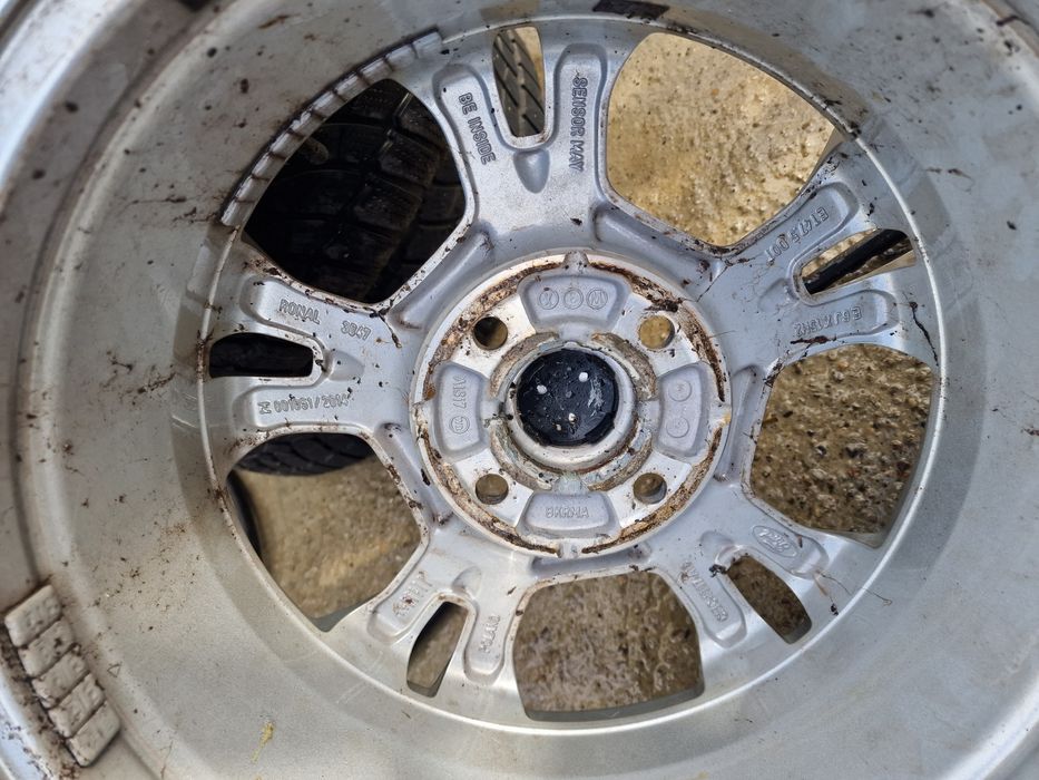 Janta aluminiu rezerva Ford fiesta 4×108 cu cauciucuri 195/55/15,an 20