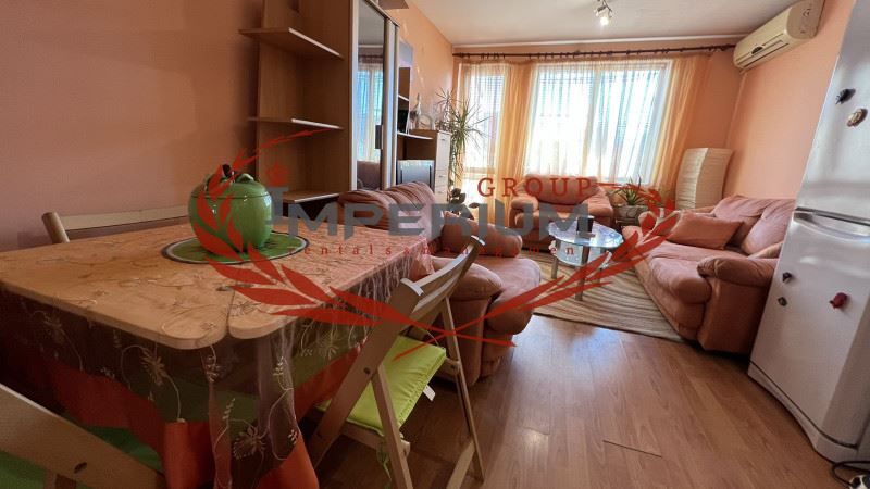 Дава се под наем Двустаен апартамент в Варна, Погреби - 60 кв.м за 459 € - Снимка #2