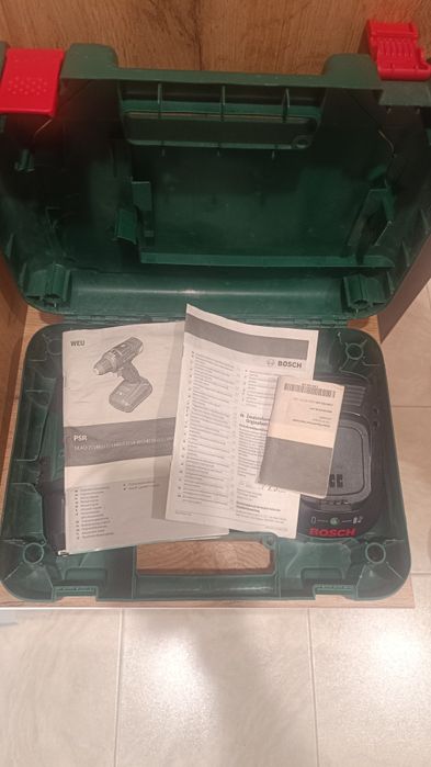 Винтоверт Bosch зелена серия