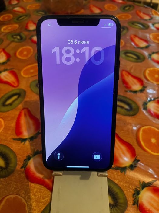 Смартфон iPhone 11 pro