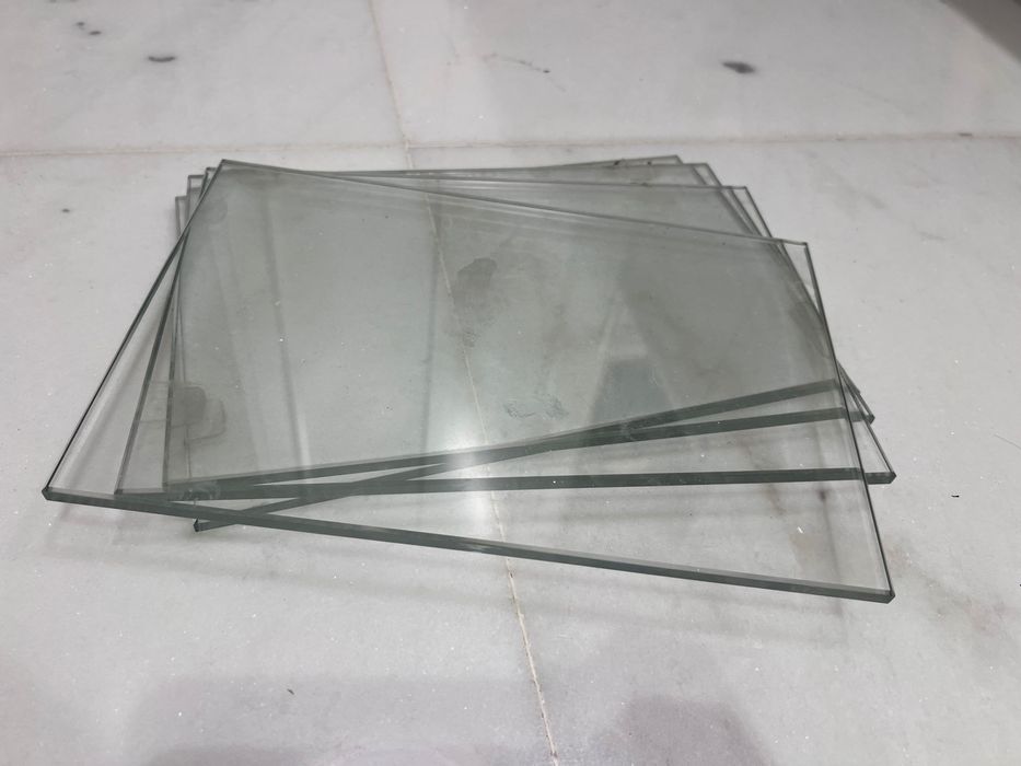 Стекло для полок