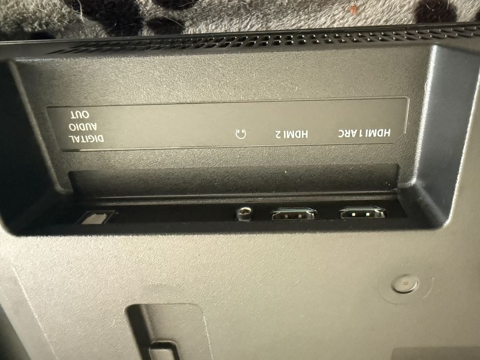 Телевизор Philips 32