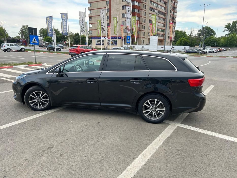 TOYOTA Avensis 2015 — imagine 4