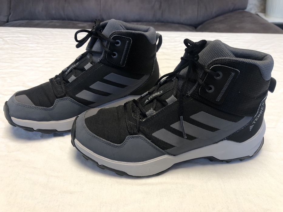 Adidas Terrex AX 4 R mid