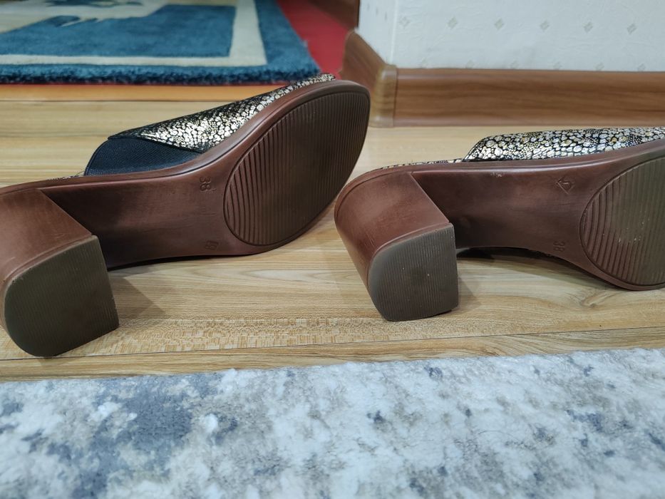 Продам женские сабо