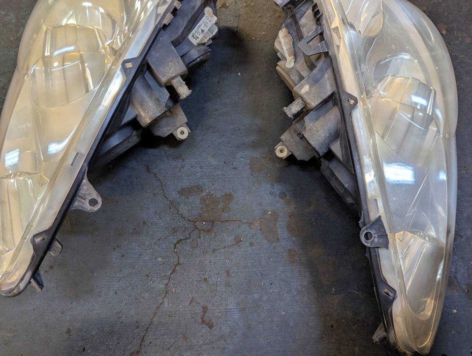 Халогенни фарове за Peugeot 307 фейслифт